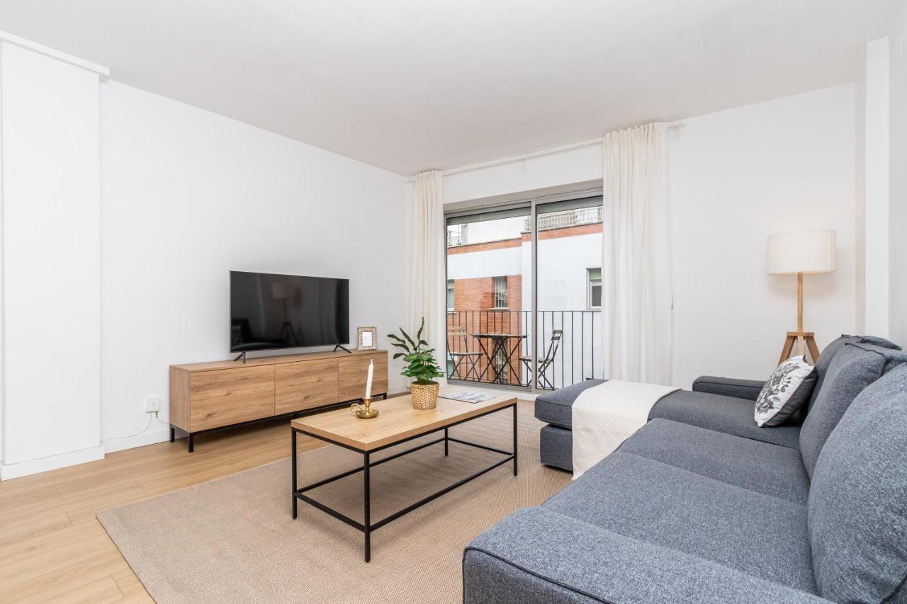 Exclusive Apartments Barcelona 4 Personas Torrella Terrassa Exteriör bild